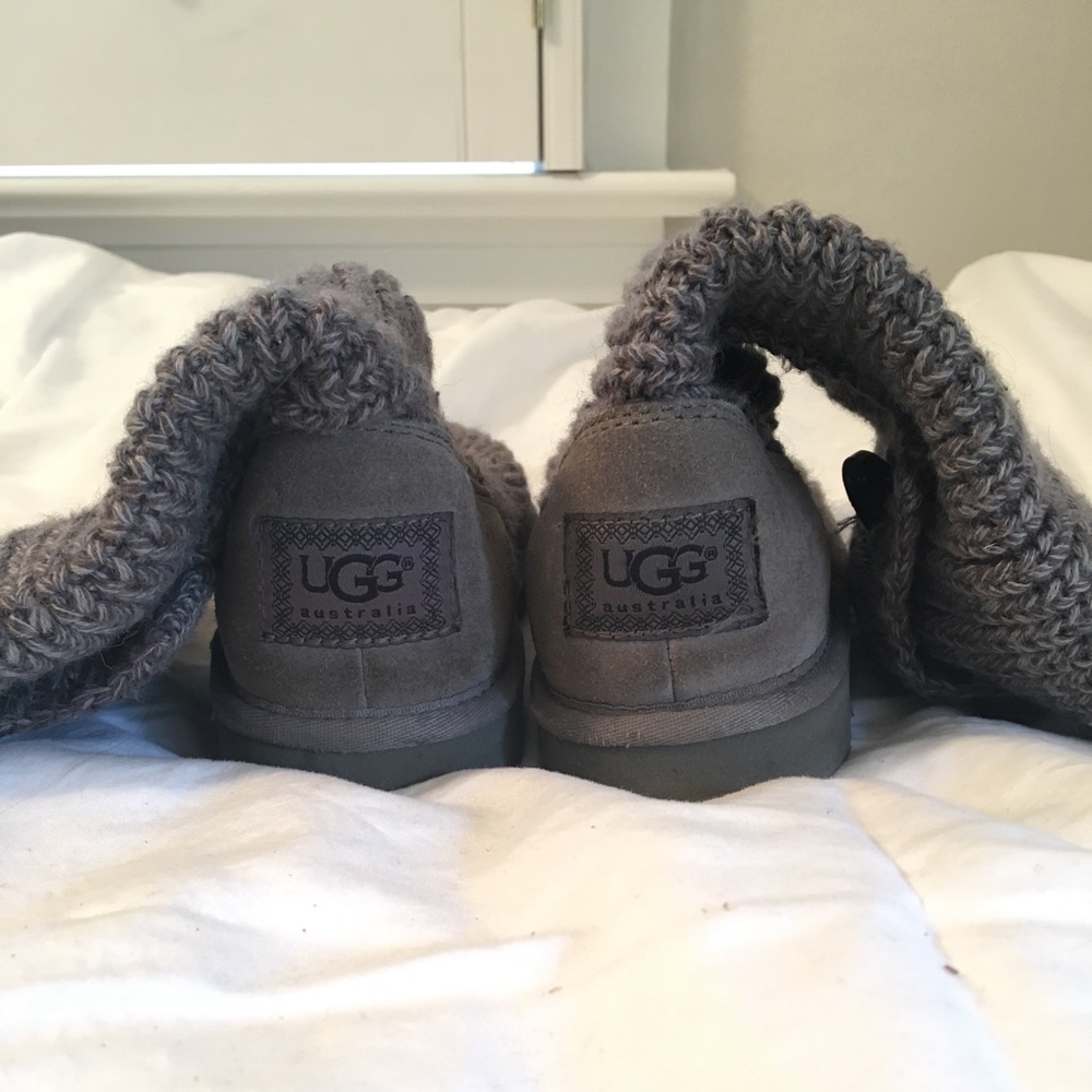 UGG CARDY II BOOT, Girls size 1